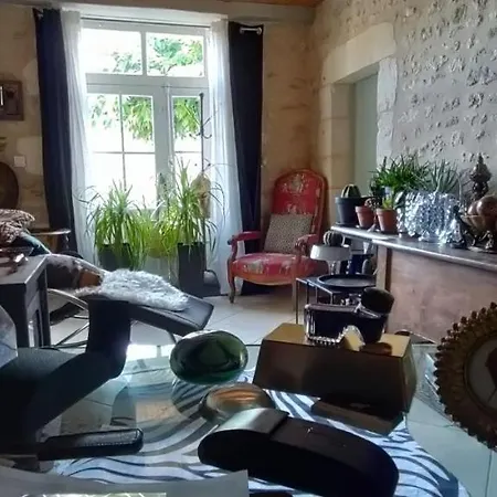 Campagne Et לינה וארוחת בוקר 3*