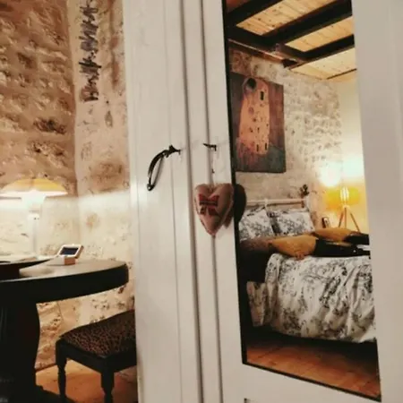 לינה וארוחת בוקר Campagne Et 3*