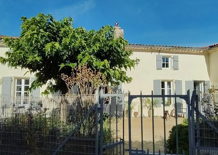 Campagne Et Bed & Breakfast 3*